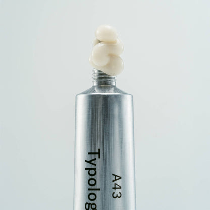 Concentré Local Tenseur A43
Complexe de peptides inhibiteurs 10% + Acide hyaluronique