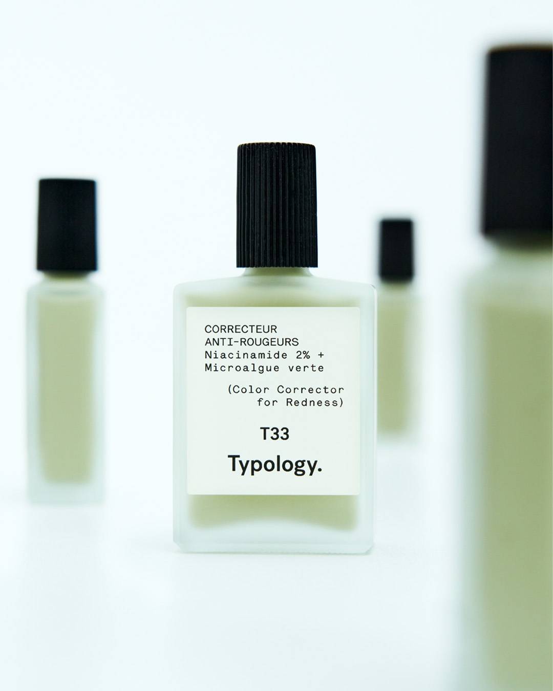 Correcteur Anti-Rougeurs T33
Niacinamide 2% + Microalgue verte