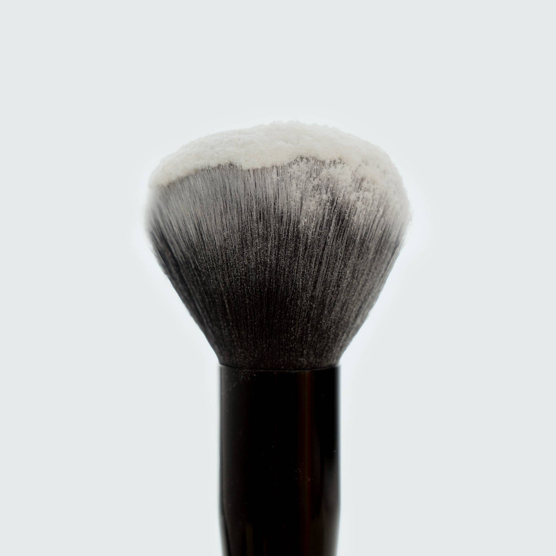 Poudre Libre Matifiante T32
Zinc PCA 1% + Acide hyaluronique